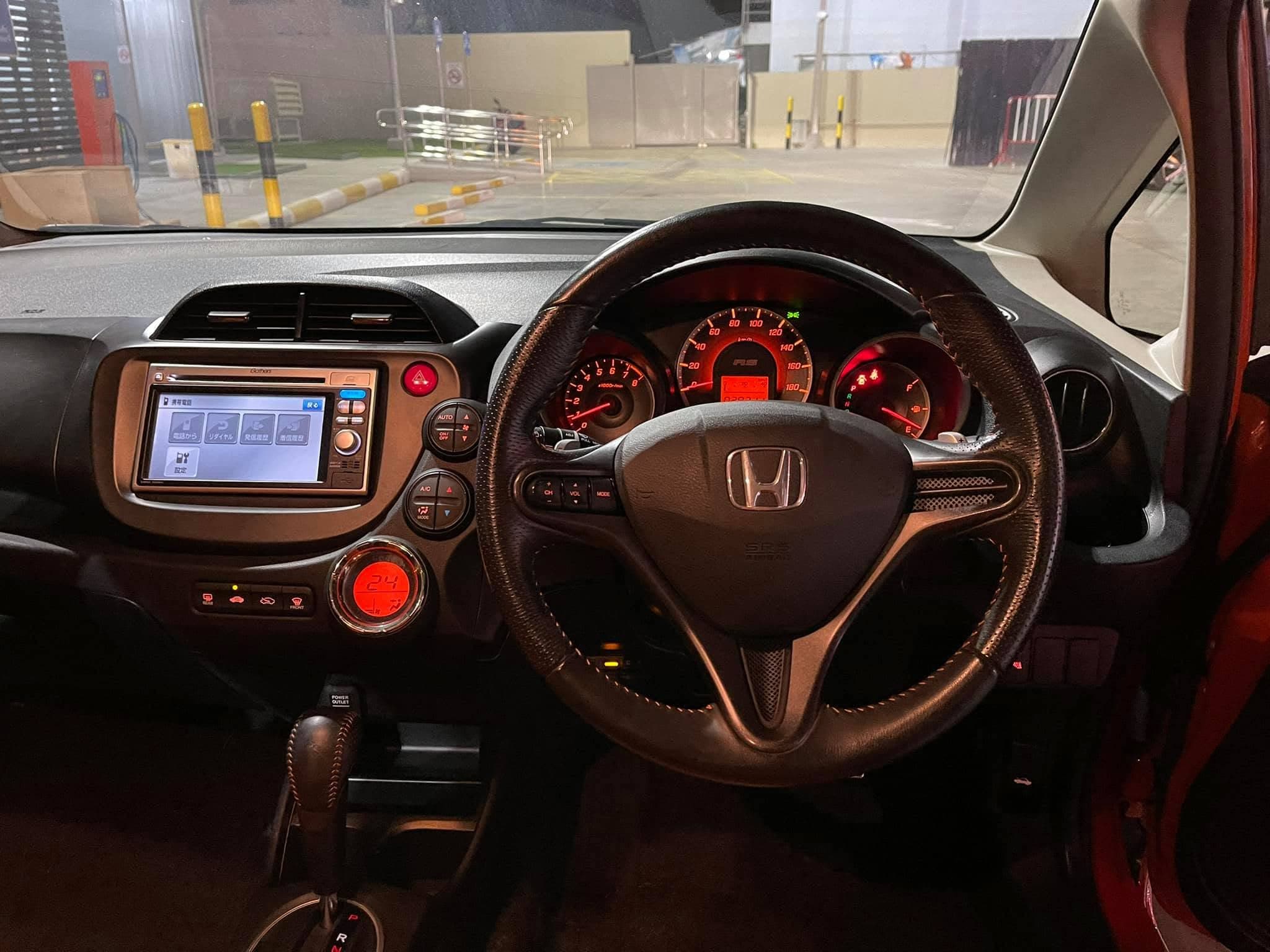 Honda fit RS 2012 ภาพที่ 6