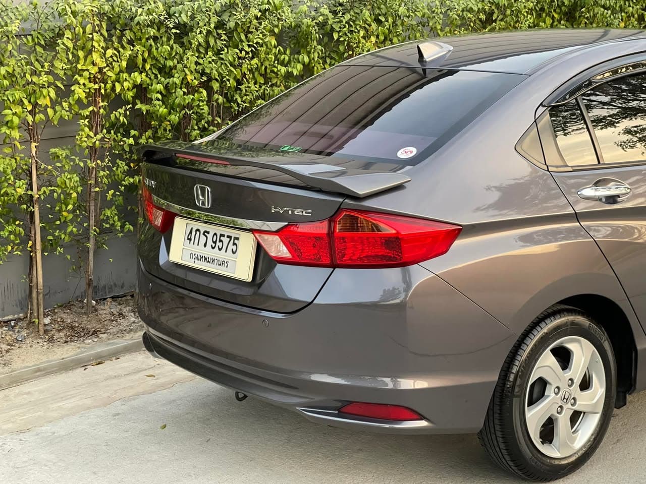Honda City 1.5 V+ 2015 ภาพที่ 4