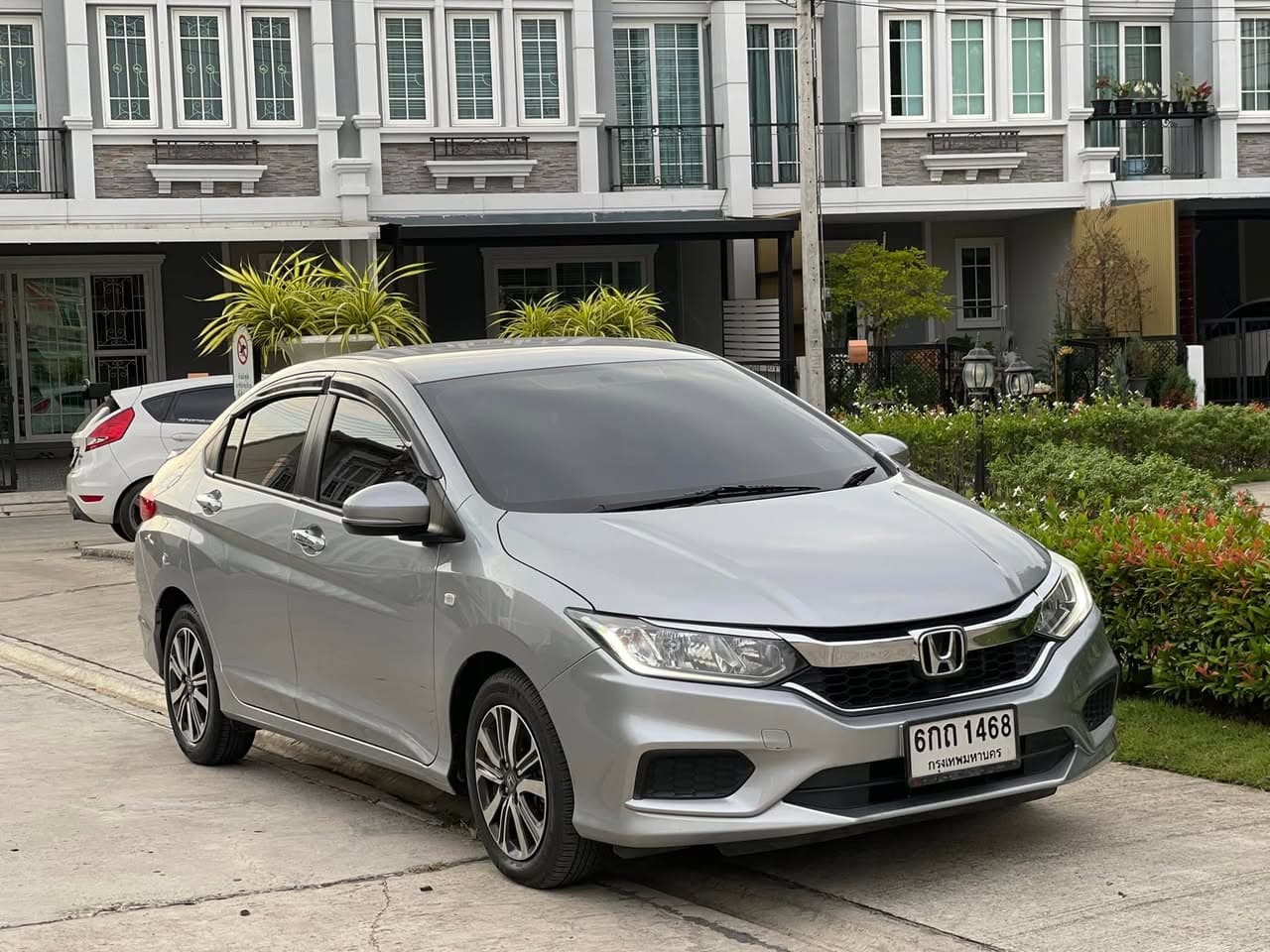 Honda City V+ 2017
