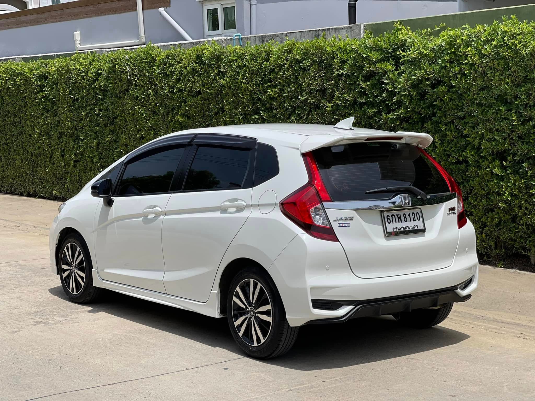 Honda Jazz 1.5 RS 2018 ภาพที่ 3