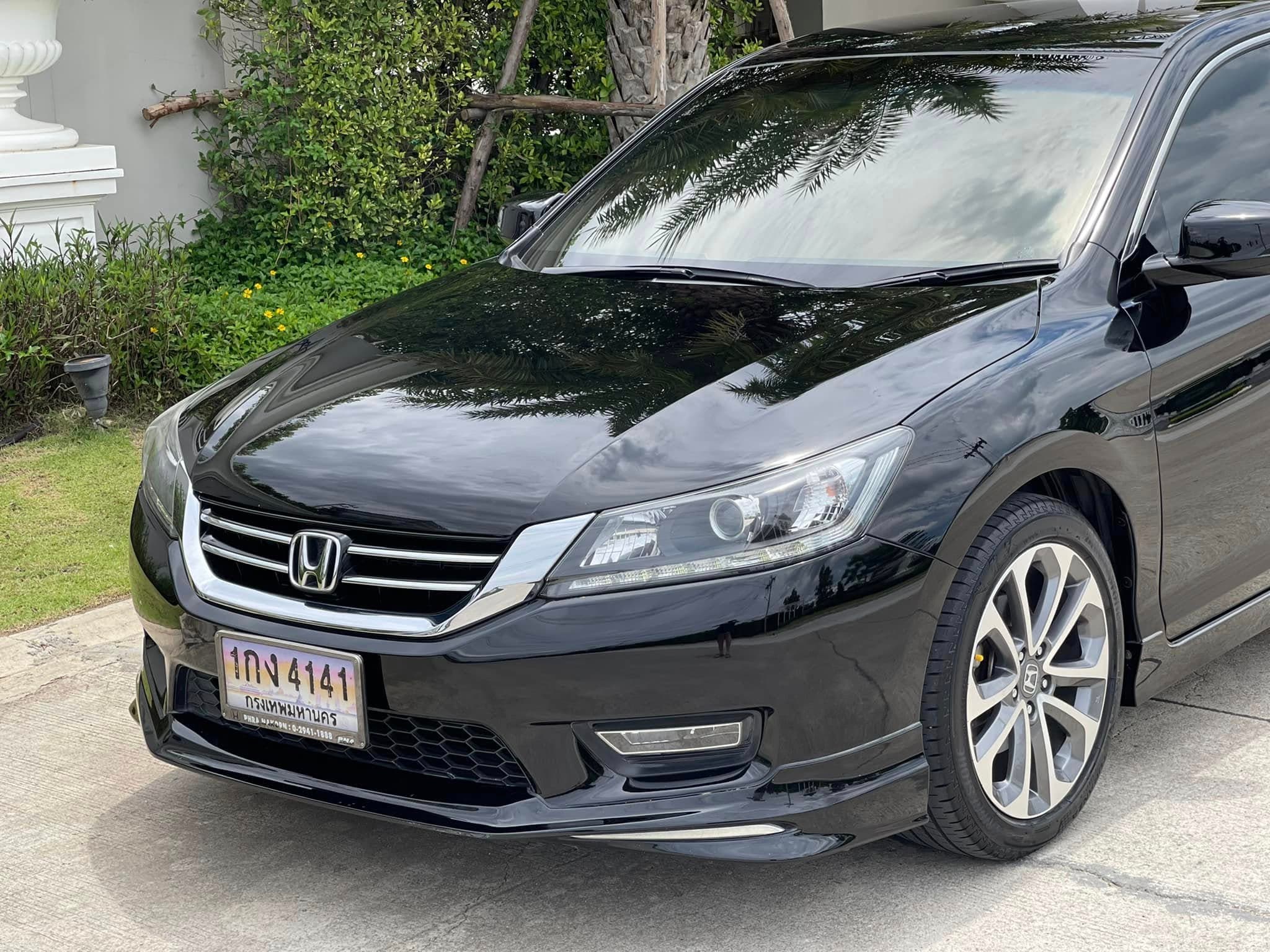 Honda Accord 2.0 EL Navi 2014 ภาพที่ 2