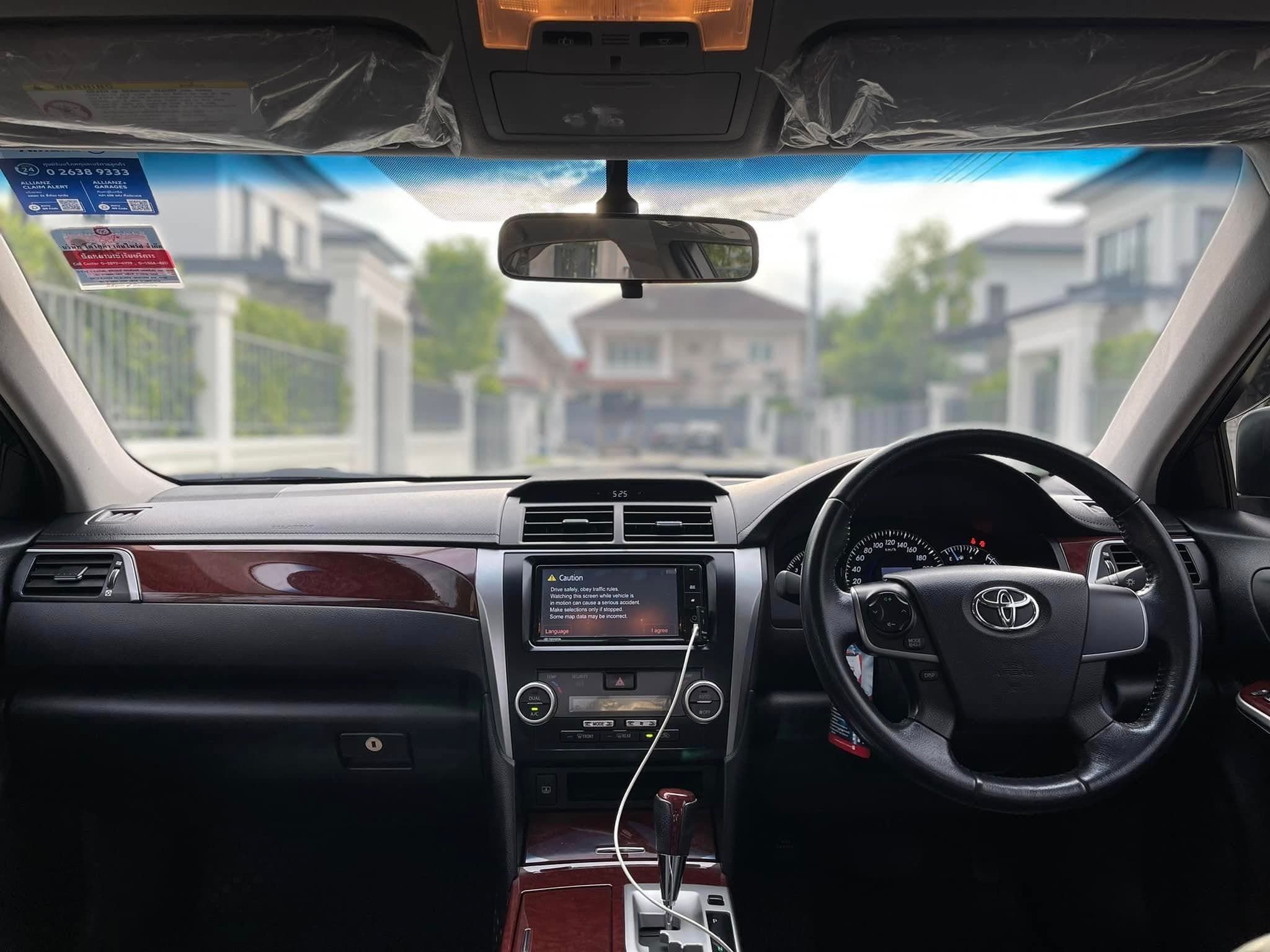 Toyota Camry 2.0G Extremo 2013 ภาพที่ 13
