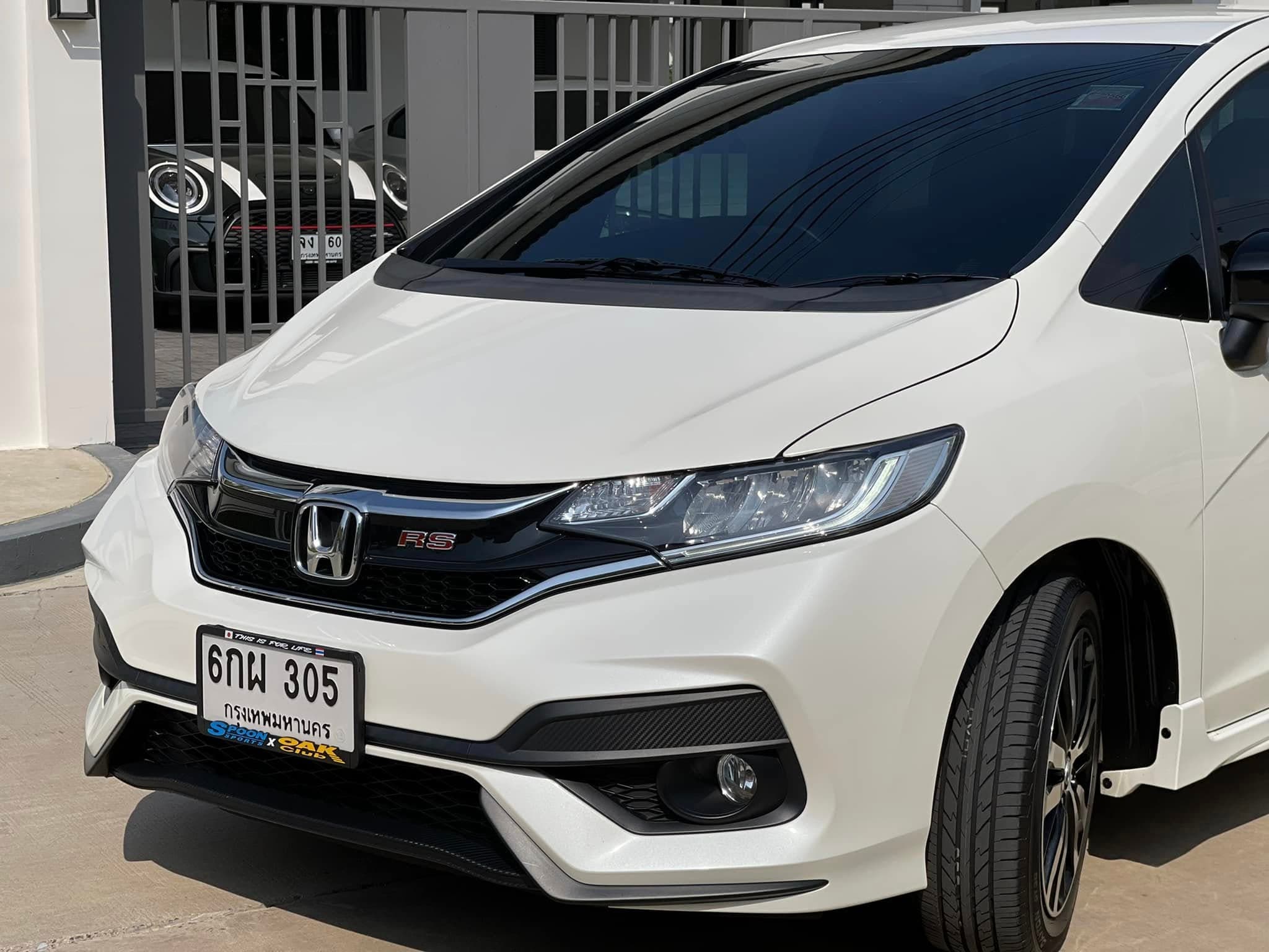 Honda Jazz 1.5RS+ 2017 ภาพที่ 8