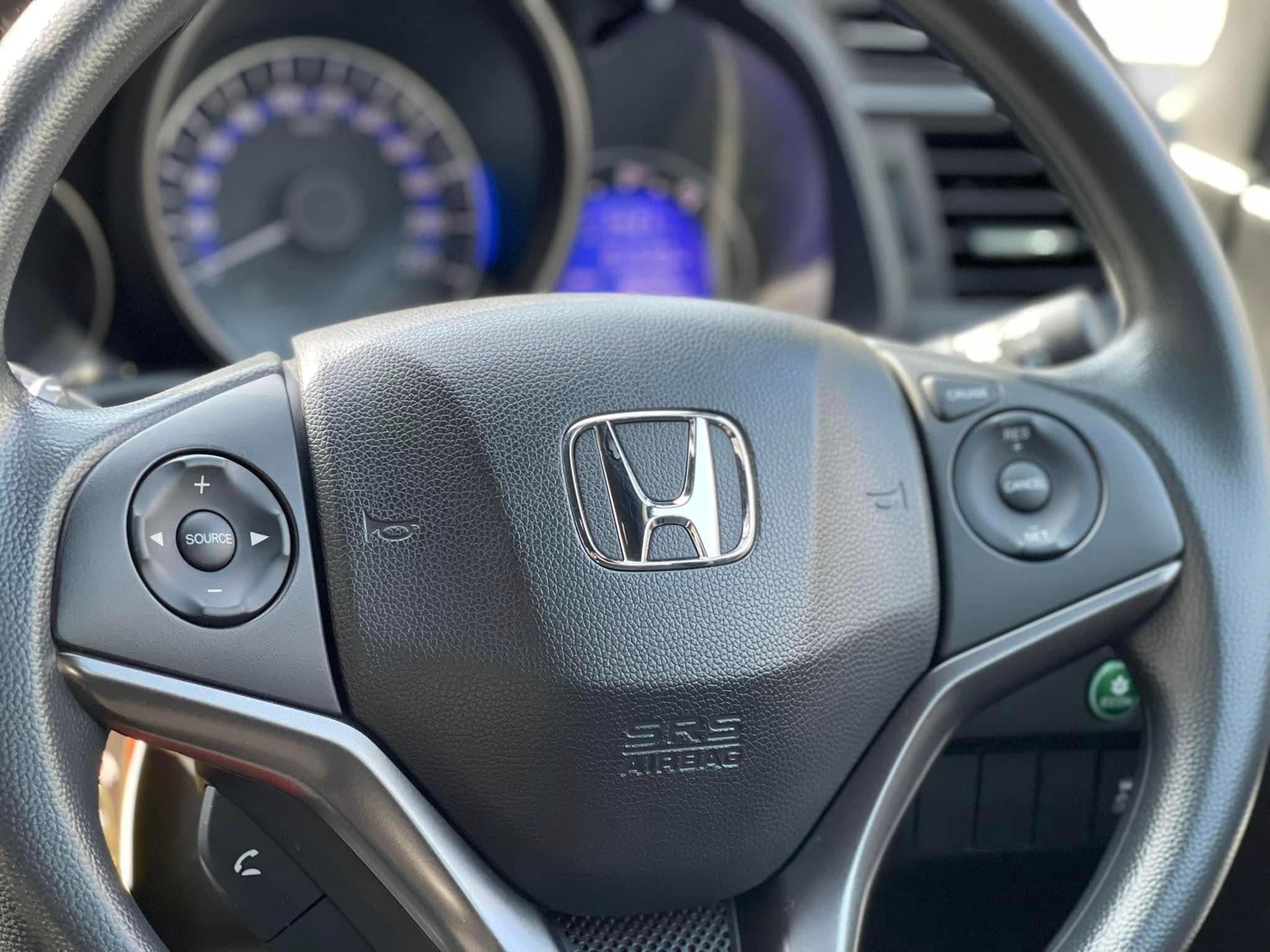Honda Jazz 1.5RS+ 2017 ภาพที่ 12
