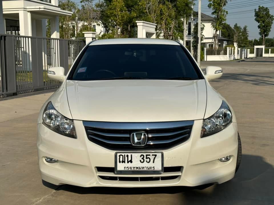 Honda Accord 2.0 EL navi 2011 ภาพที่ 6