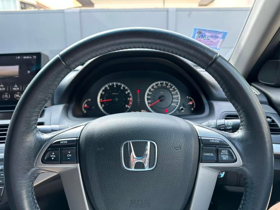 Honda Accord 2.0 EL navi 2011 ภาพที่ 15