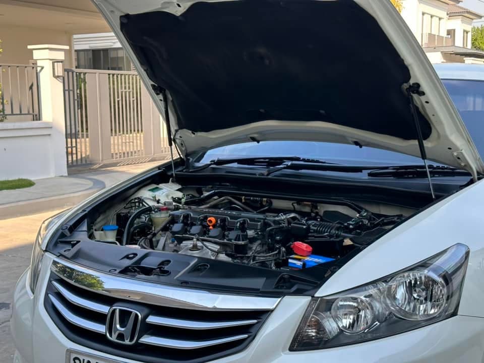 Honda Accord 2.0 EL navi 2011 ภาพที่ 18