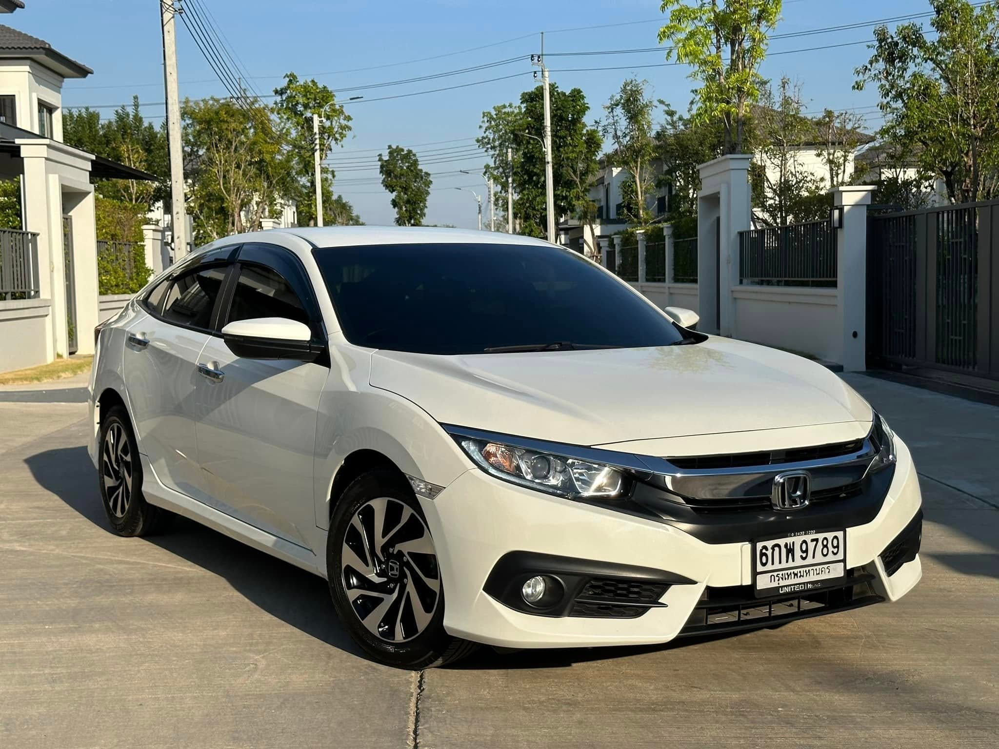 Honda Civic 1.8 EL 2016