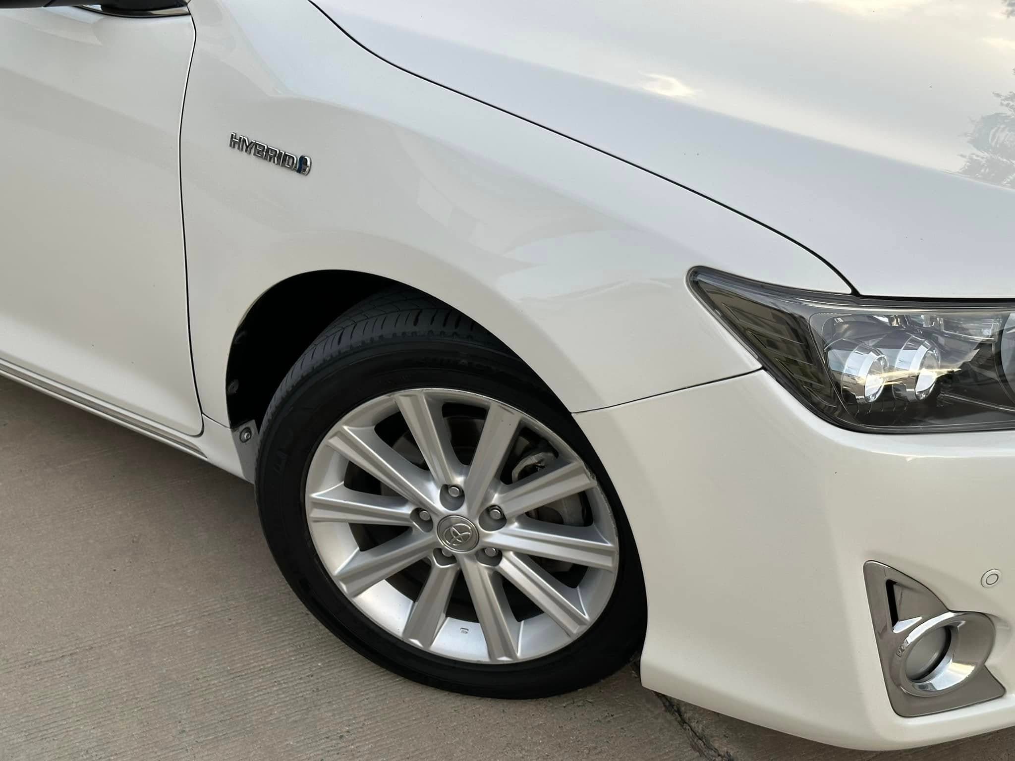 Toyota Camry hybrid 2.5 HV Premium 2013 ภาพที่ 5