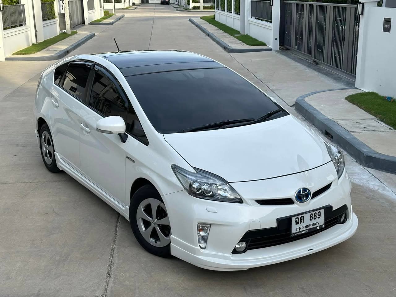 Toyota Prius Top option grade 2013