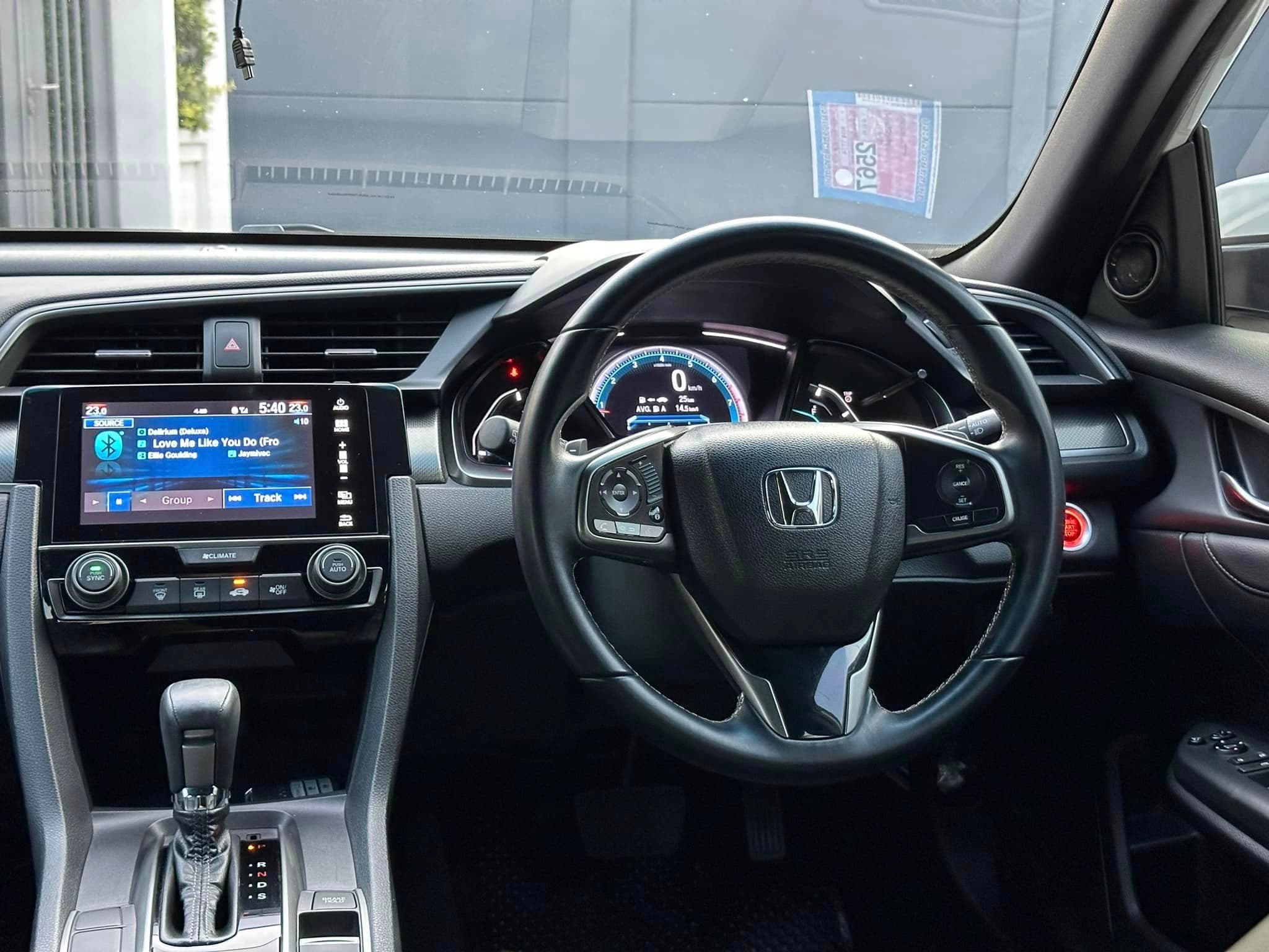 Honda Civic Hatchback 1.5 Turbo 2018 (FK) ภาพที่ 5
