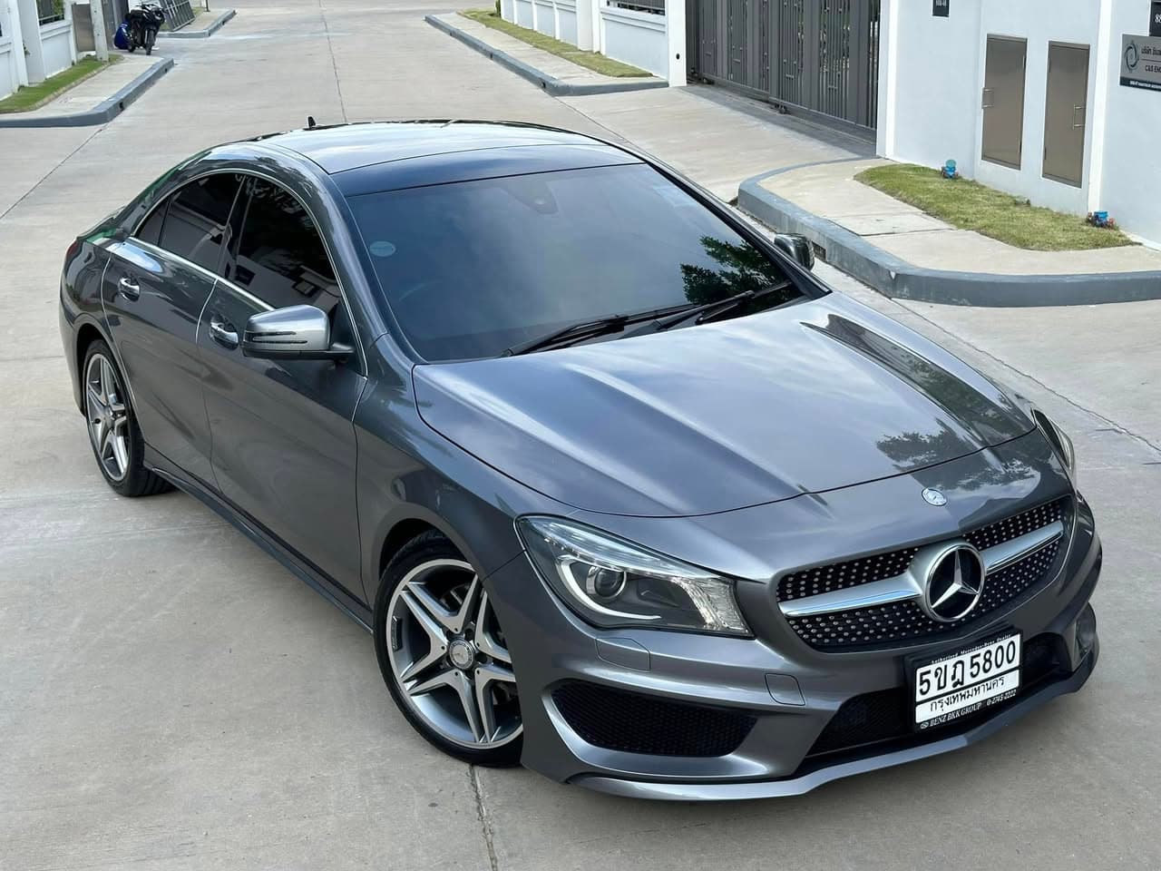 Mercedes Benz CLA 250 AMG 2015