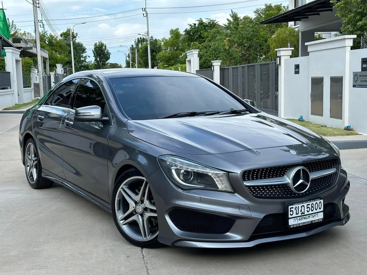 Mercedes Benz CLA 250 AMG 2015 ภาพที่ 2