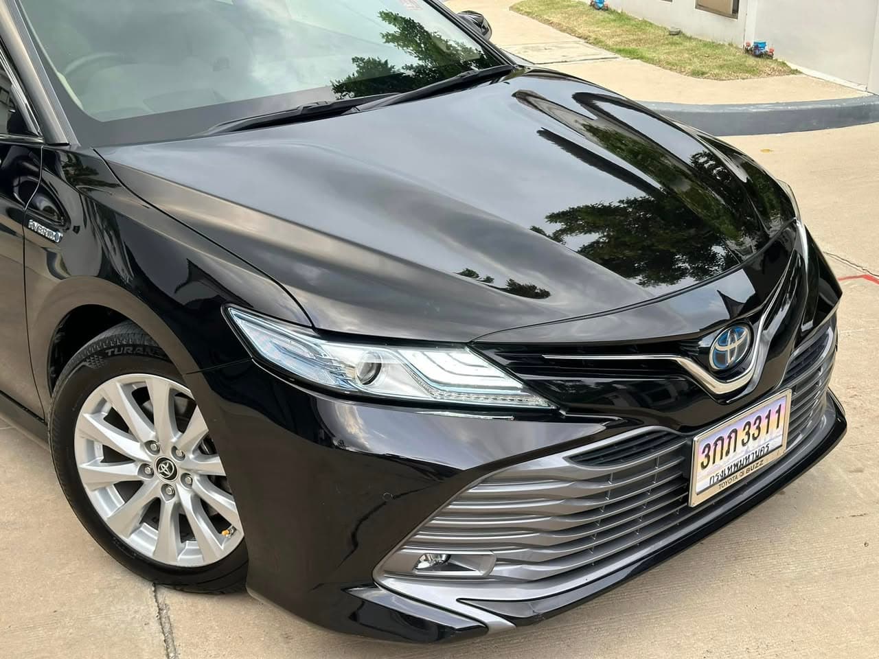 Toyota Camry 2.5 Hybrid Premium 2019 ภาพที่ 3