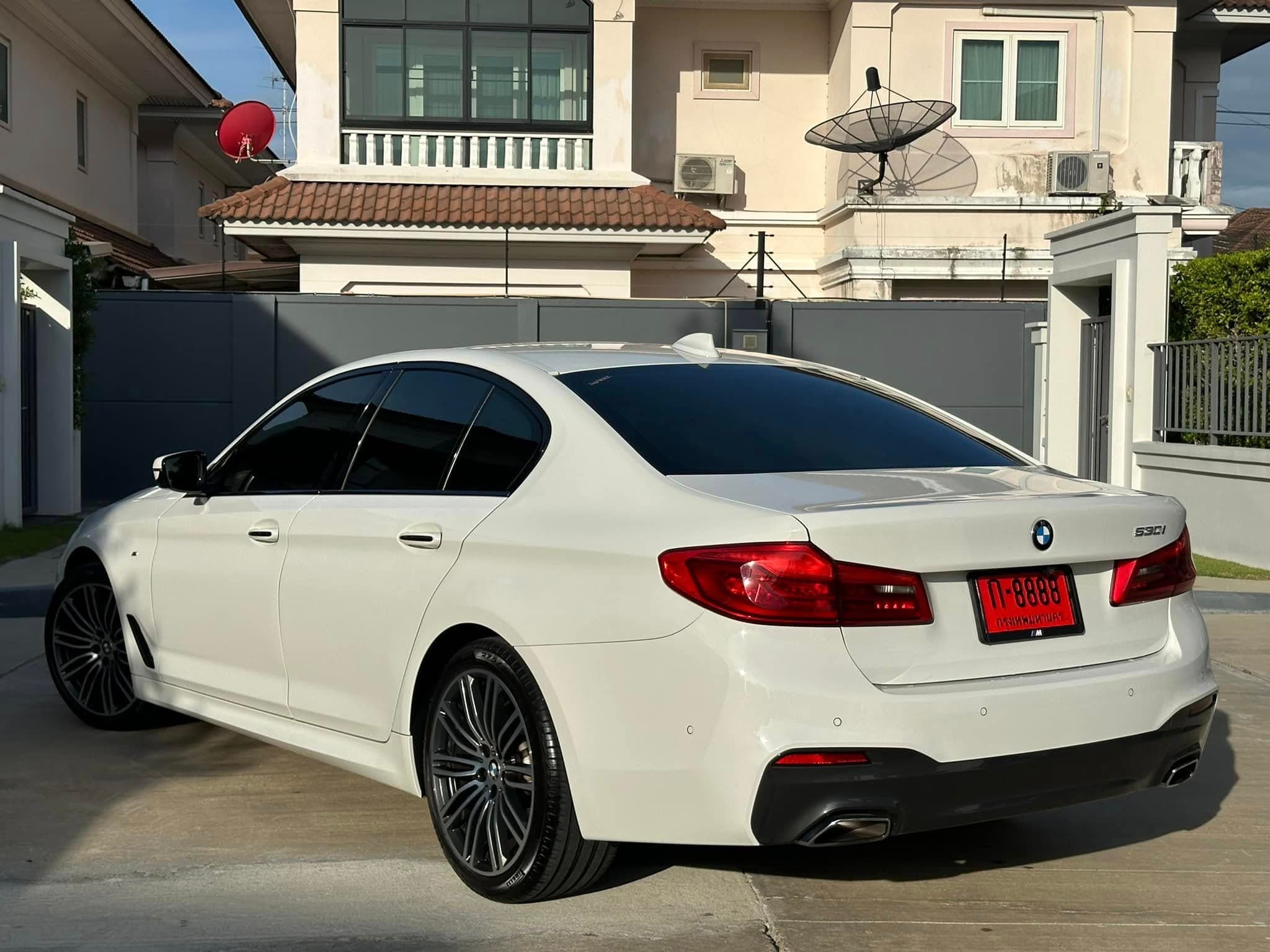 BMW 530i Msport 2017 (CBU) ภาพที่ 3