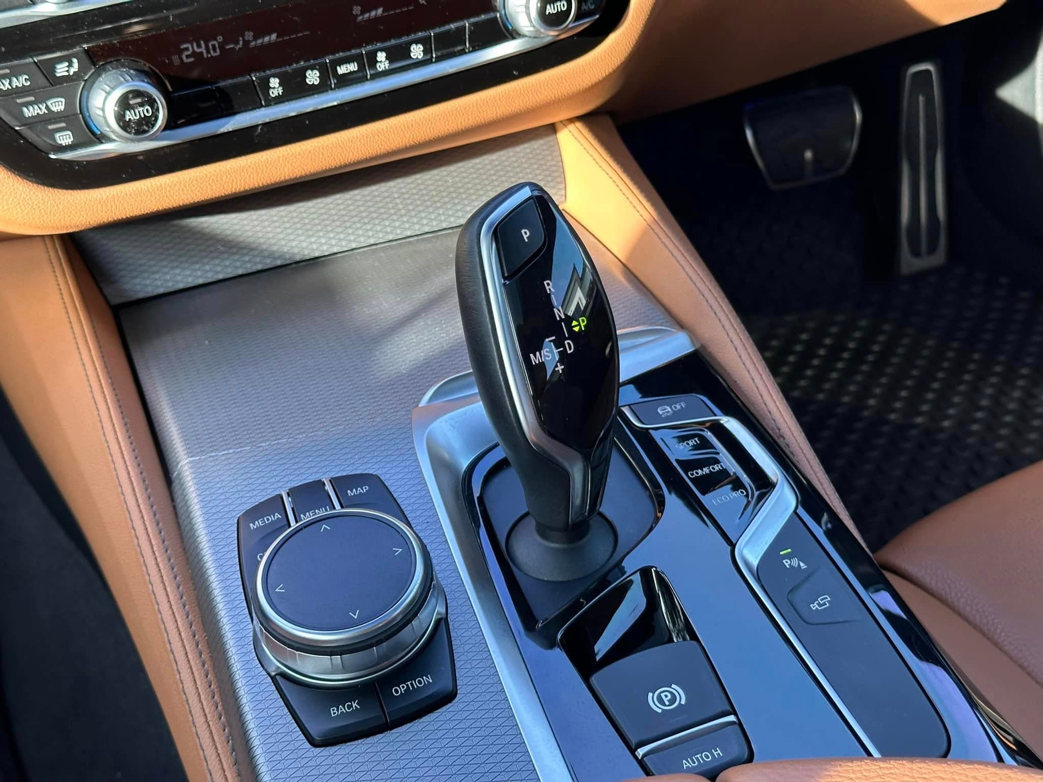 BMW 530i Msport 2017 (CBU) ภาพที่ 13