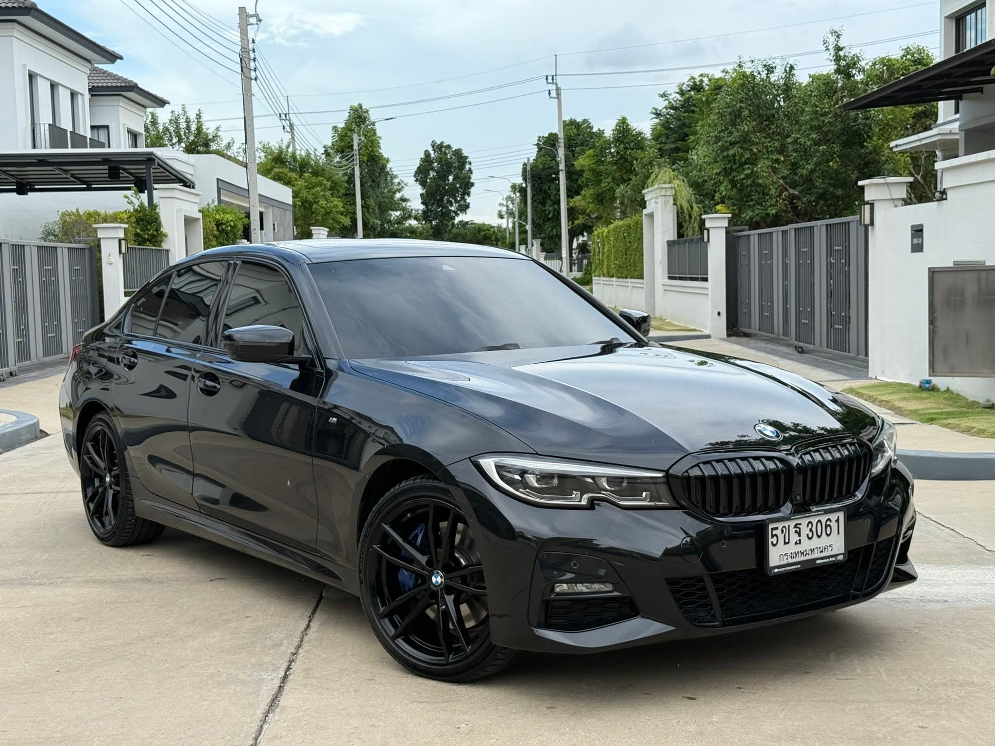 BMW 330e M Sport G20 2020 ภาพที่ 2