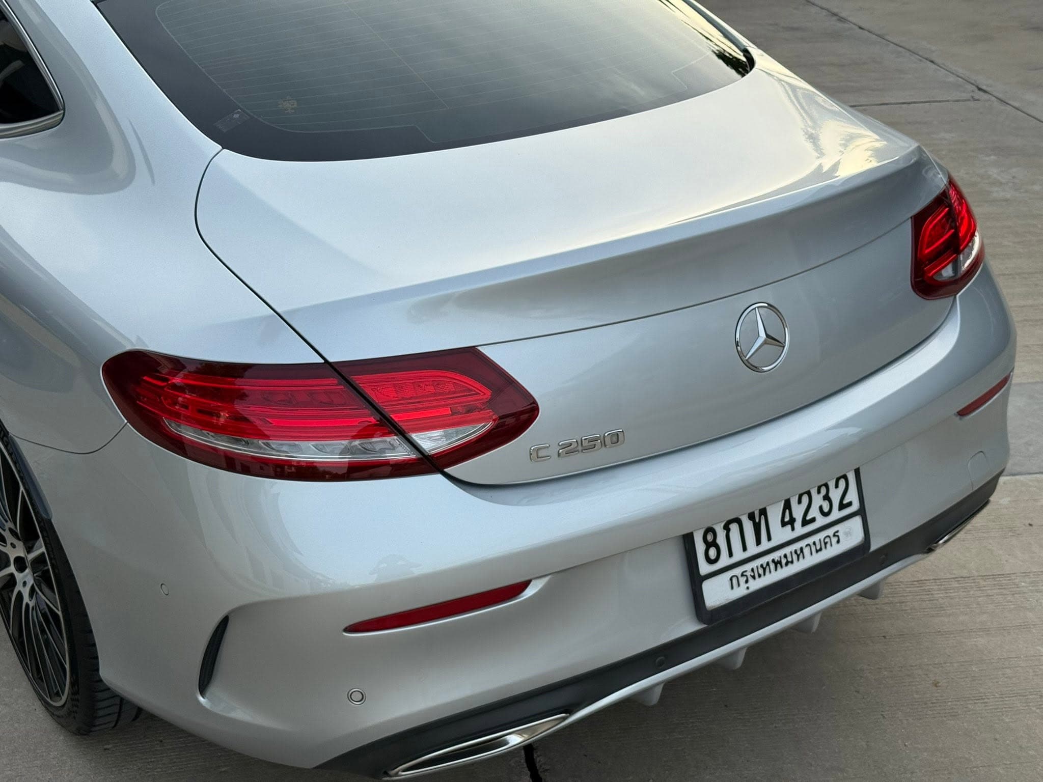 Mercedes-Benz C250 coupe AMG dynamic 2018 ภาพที่ 7