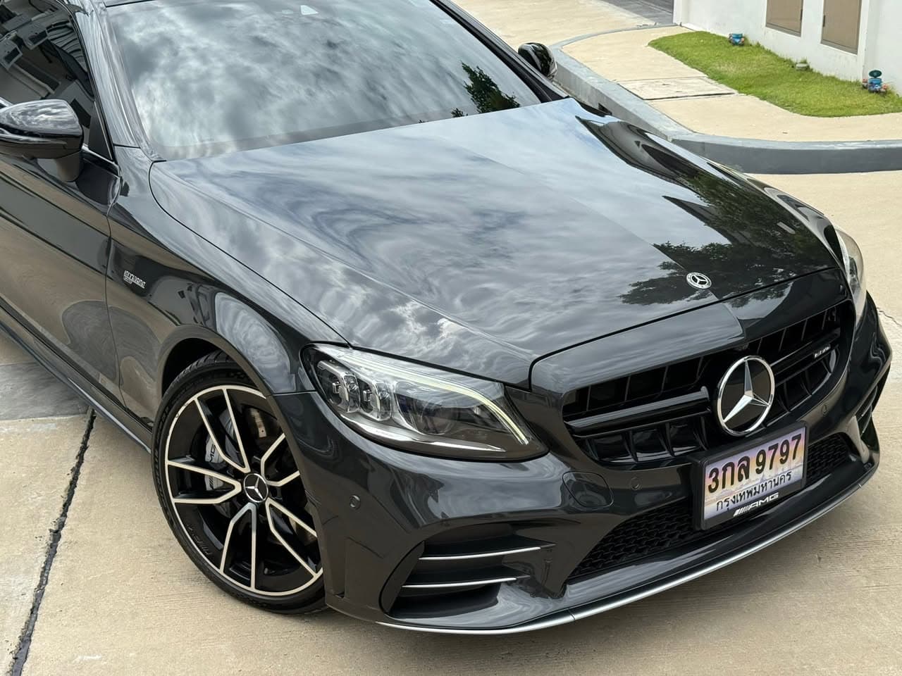 Mercedes-AMG C43 4MATIC coupe 2019 ภาพที่ 3