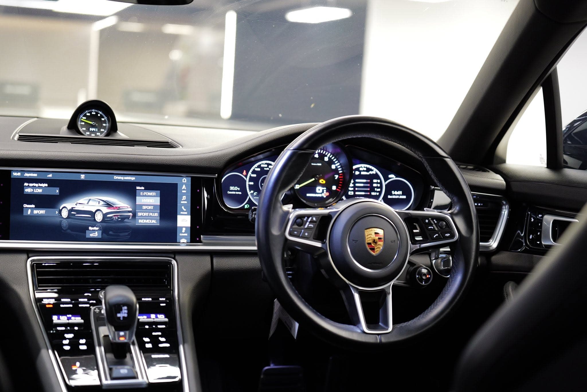 Porsche Panamera4 2017 ภาพที่ 9