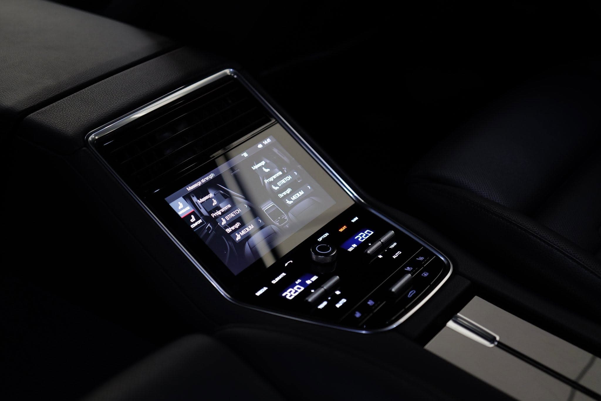 Porsche Panamera4 2017 ภาพที่ 11