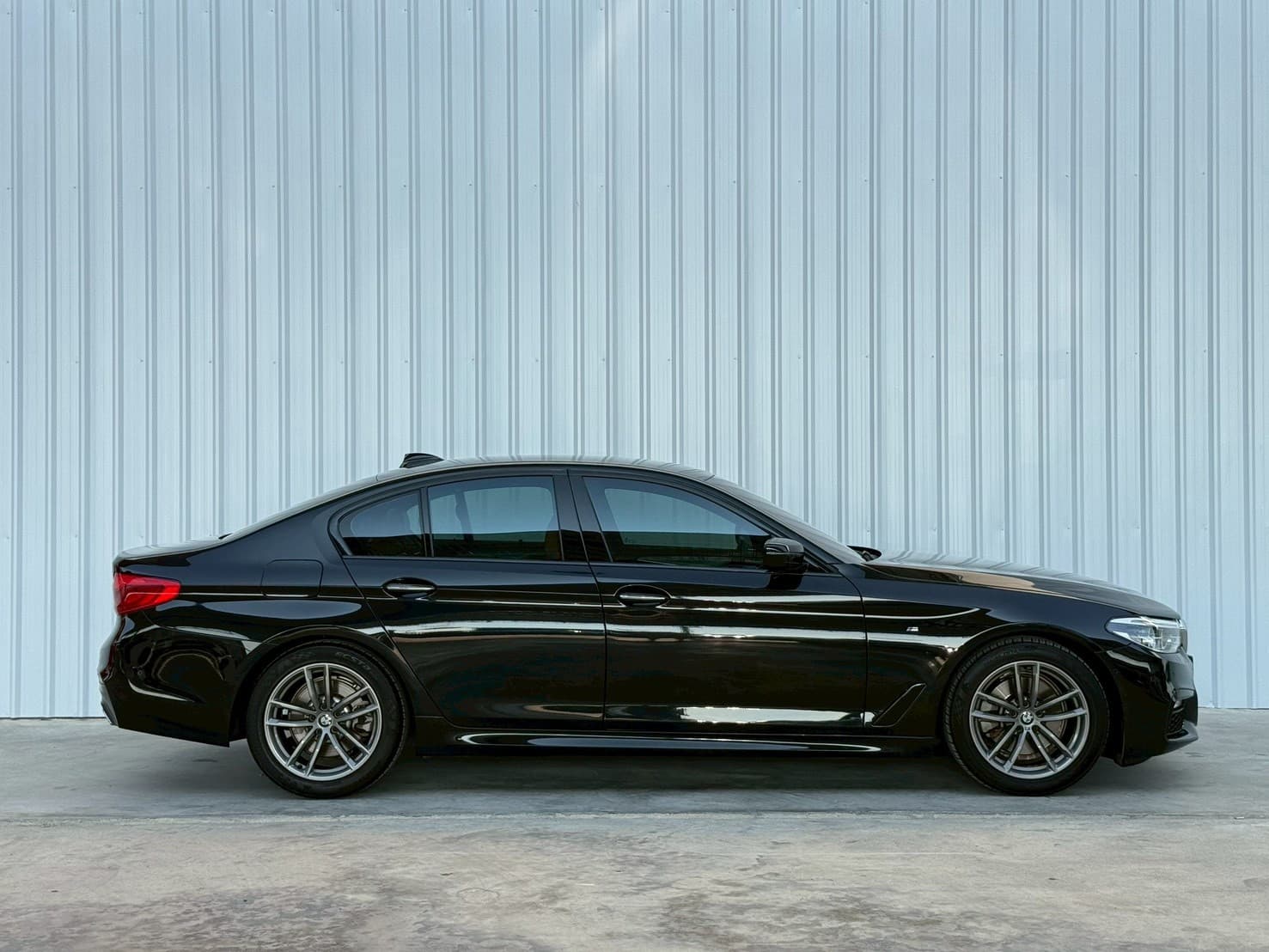 BMW 530e M Sport (G30) Plug-in Hybrid
