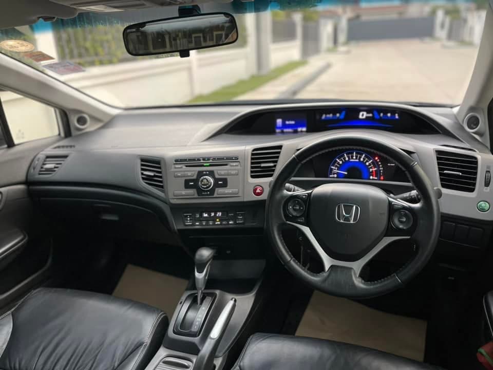 Honda Civic 1.8E 2013 ภาพที่ 10