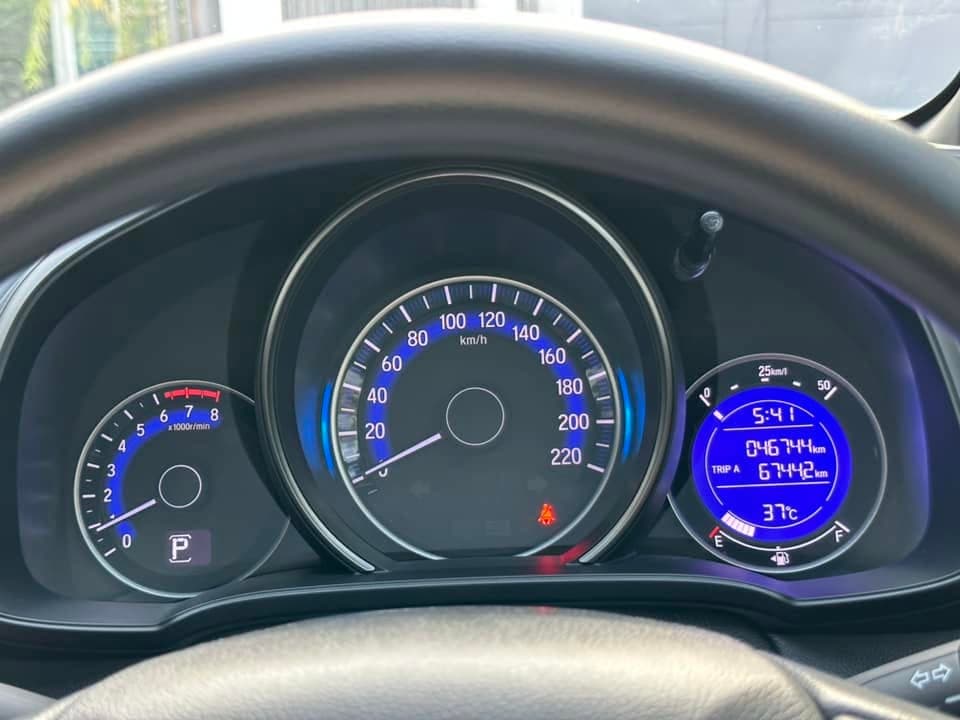 Honda Jazz 1.5 RS 2017 ภาพที่ 7